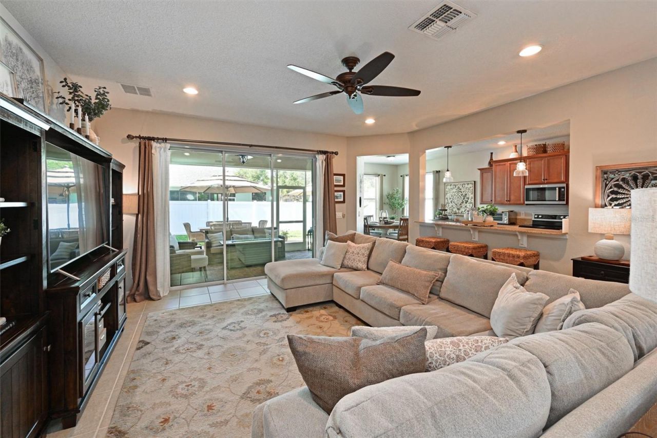 4428 67th Street E, Bradenton, FL 34203 Photo