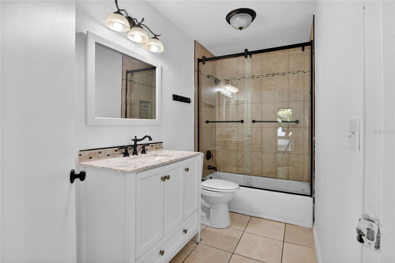 2075 Hedgerow Circle, Ocoee, FL 34761 Photo