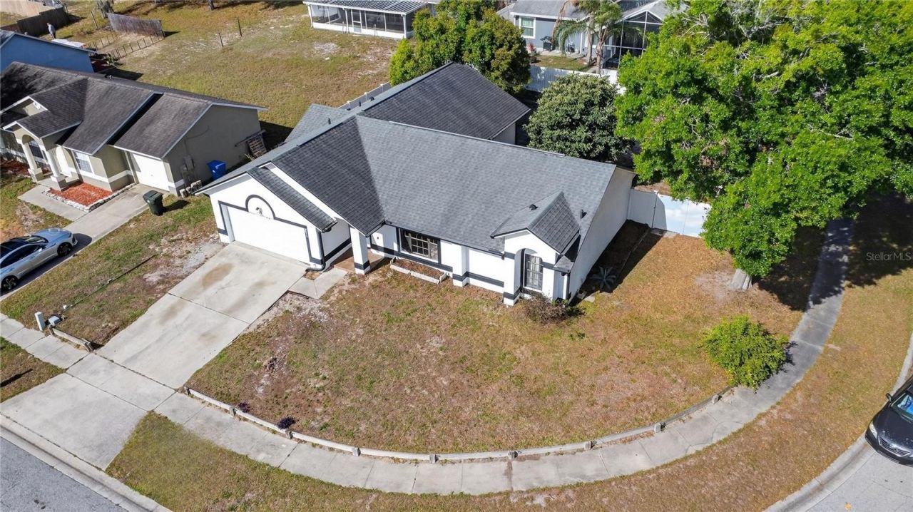 2075 Hedgerow Circle, Ocoee, FL 34761 Photo