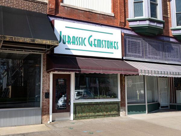 117 W Madison Street , Pontiac, IL 61764