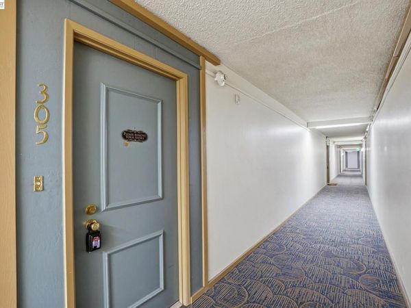 490 N Civic Dr, Unit 305, Walnut Creek, CA 94596