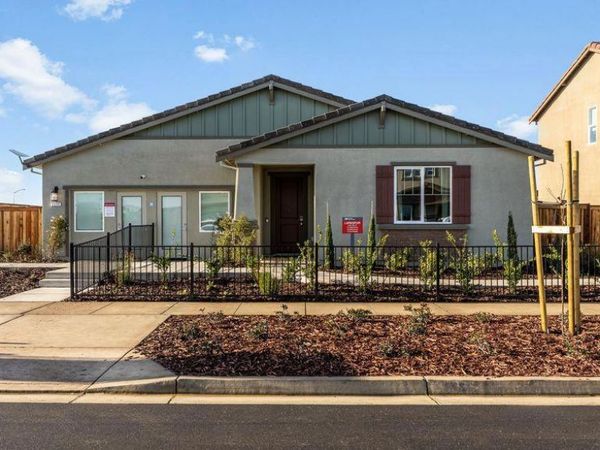 3230 Oak Trail Drive, Manteca, CA 95337