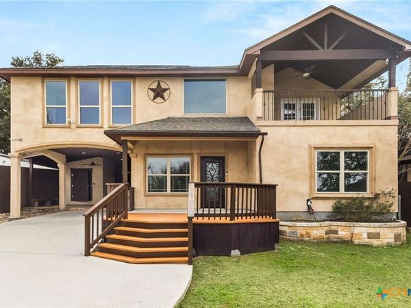 237 Wild Oak Drive , Canyon Lake, TX 78133