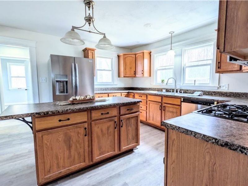 630 Dorman Road , Conneaut, OH 44030 Photo 4