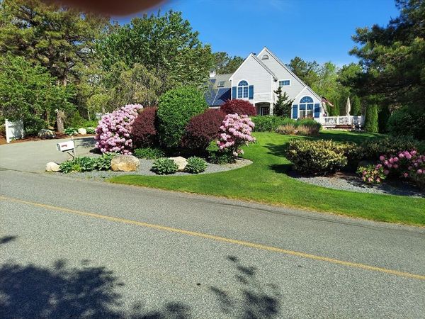 34 Polaris Dr, Mashpee, MA 02649