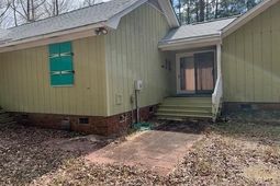 263 Keegan Court photo 4