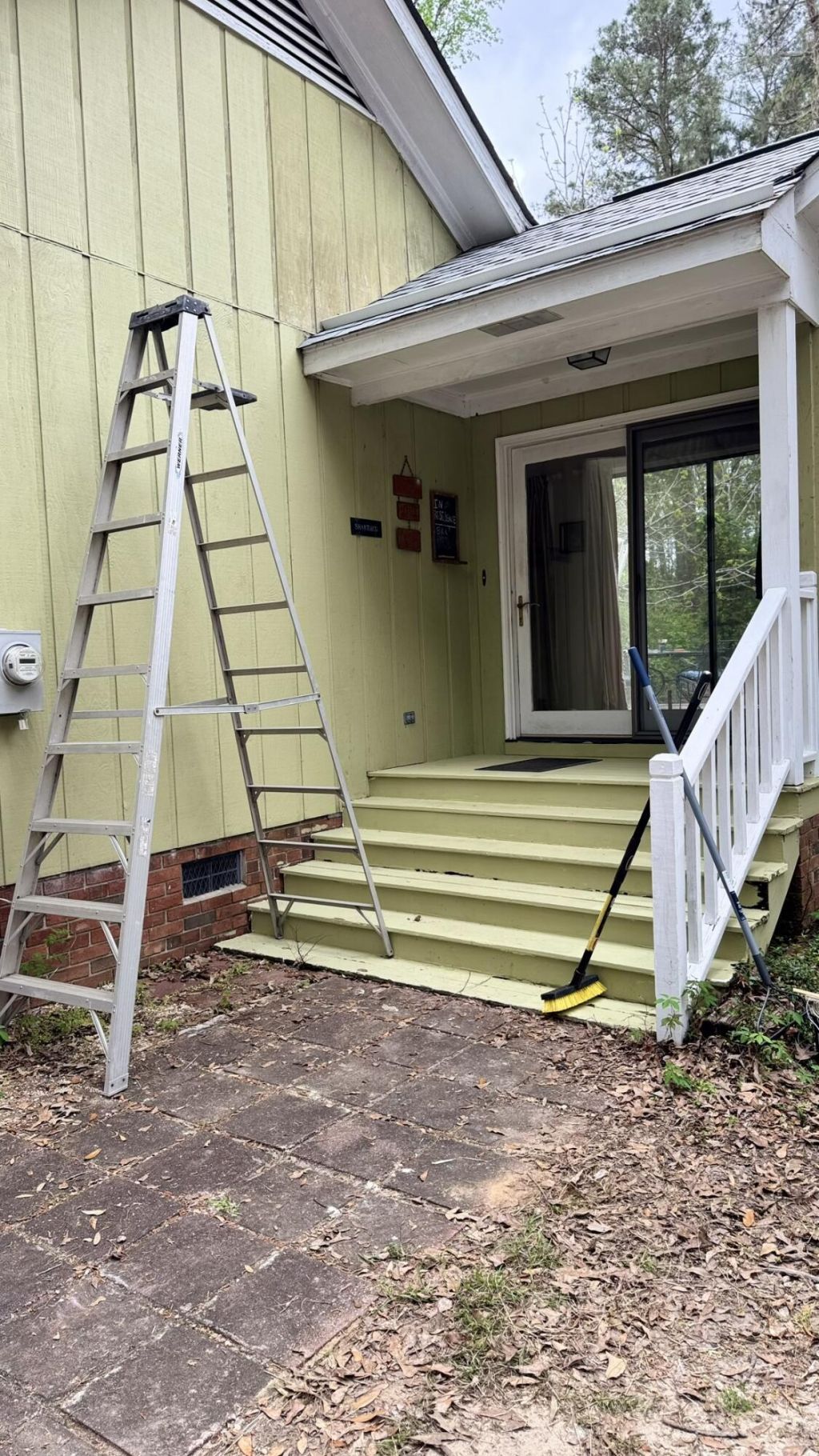 263 Keegan Court Photo 6