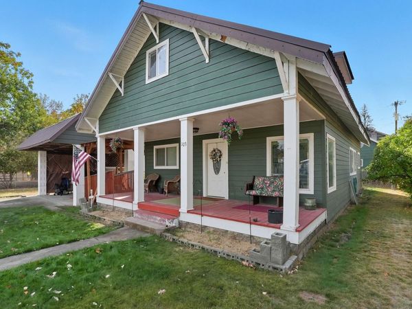 103 E Houghton St, Ione, WA 99139