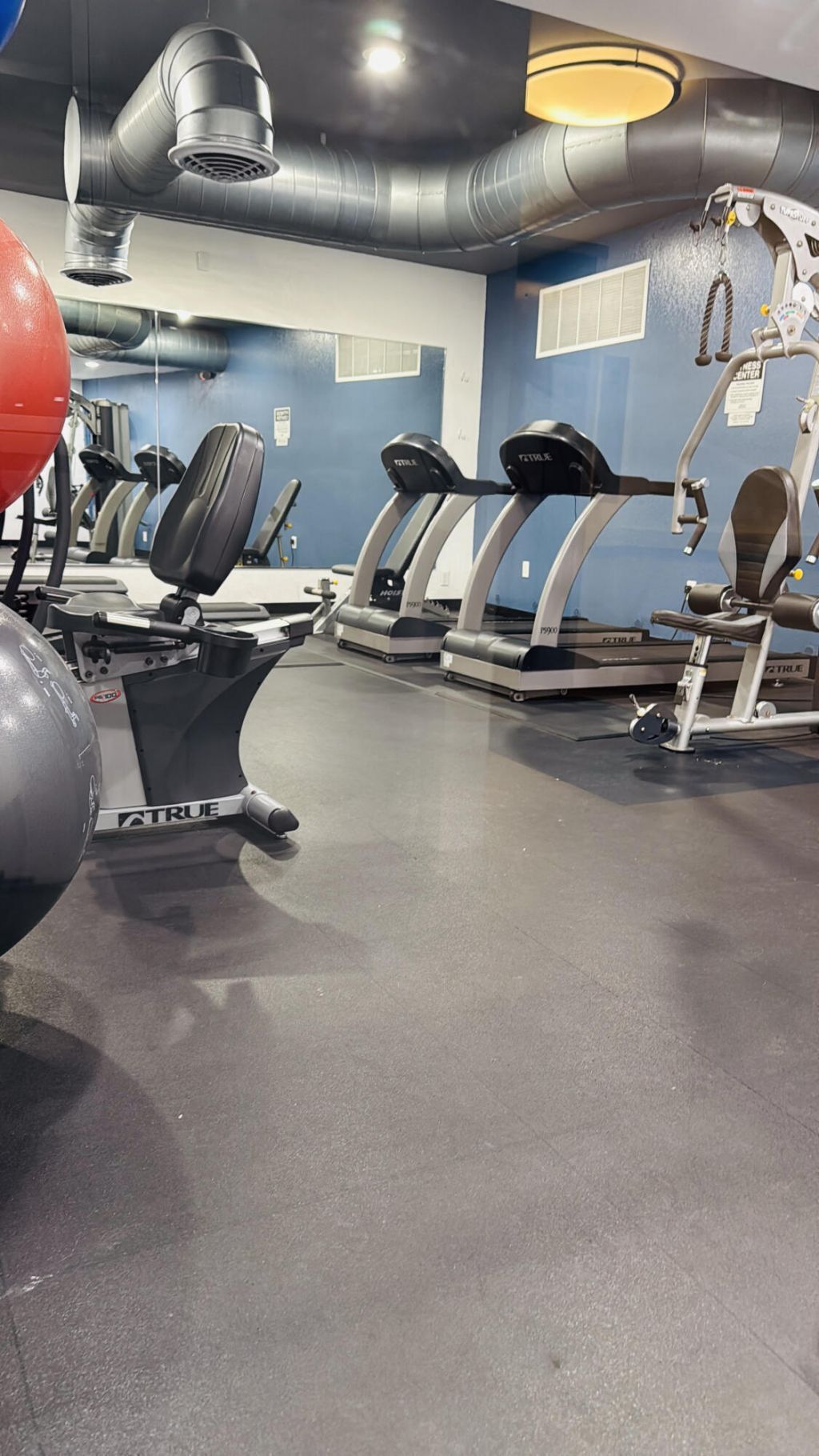 401 Golden Isles Drive, Hallandale Beach, FL 33009 Photo