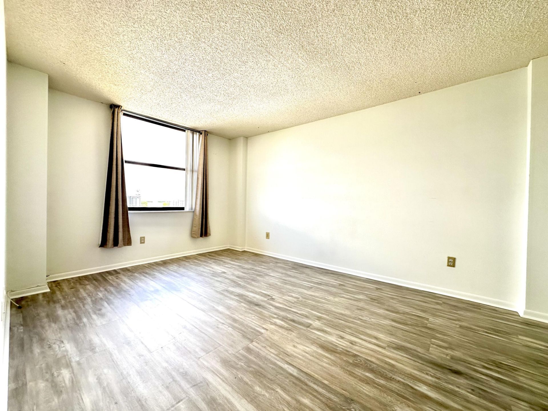 1470 NE 123rd Street, Unit A1010, North Miami, FL 33161 Photo