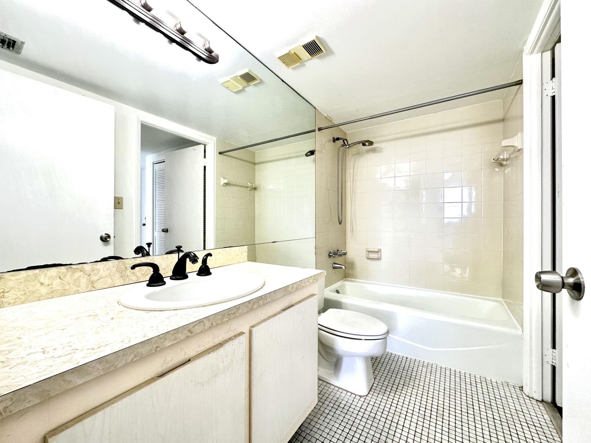 1470 NE 123rd Street, Unit A1010, North Miami, FL 33161 Photo