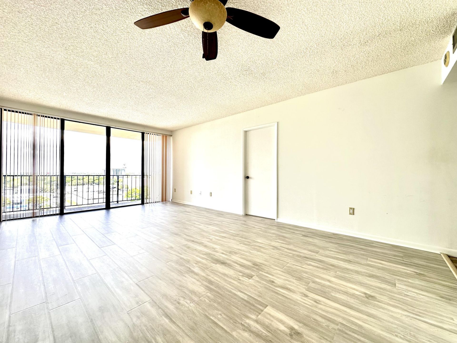 1470 NE 123rd Street, Unit A1010, North Miami, FL 33161 Photo