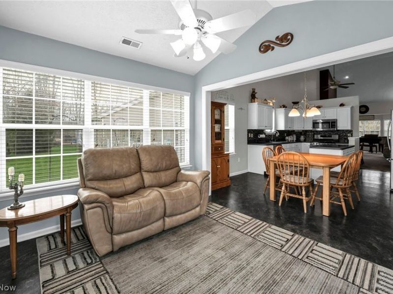 2640 Edgebrook Crossing, Twinsburg, OH 44087 Photo 12