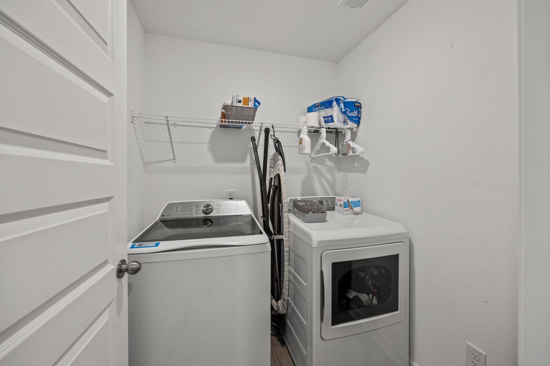 4005 E Associate Drive Photo 25