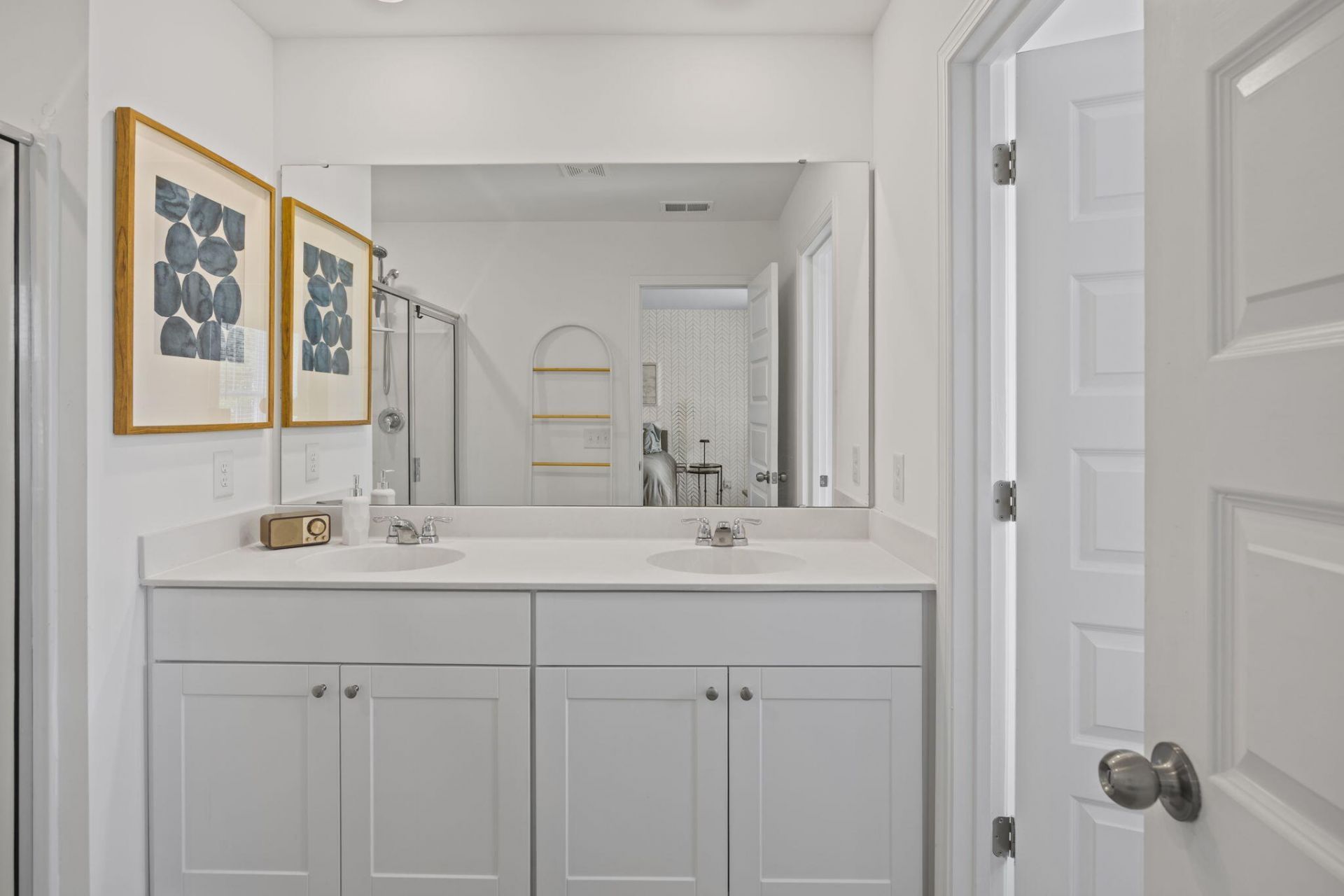 4005 E Associate Drive Photo 30