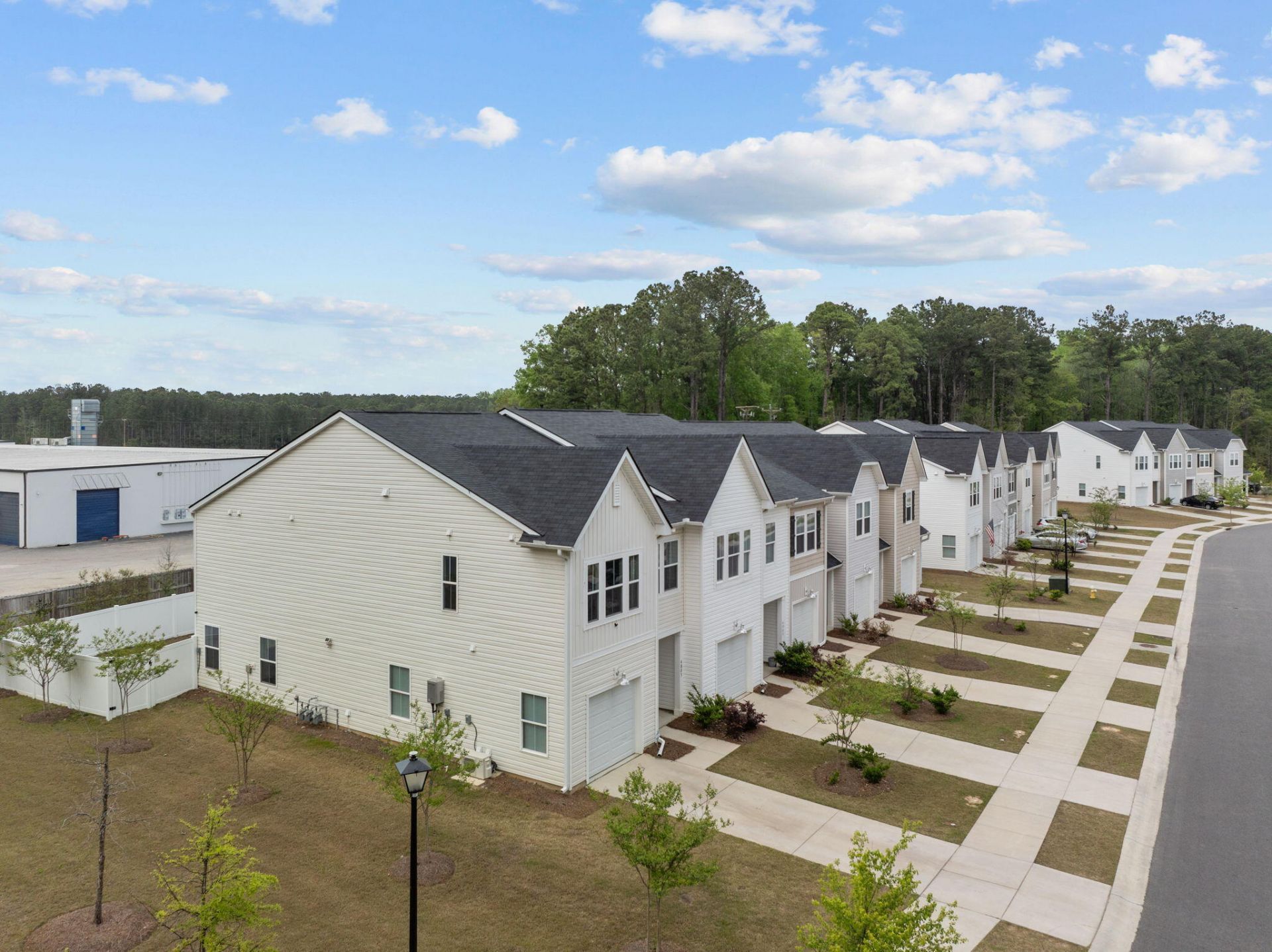 4005 E Associate Drive Photo 45