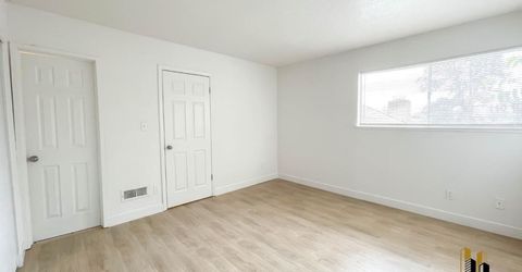 5673 Odea Dr #2, Unit 2, Sacramento, CA 95824 Photo