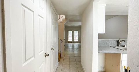 5673 Odea Dr #2, Unit 2, Sacramento, CA 95824 Photo