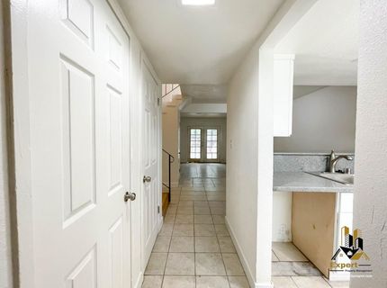 5673 Odea Dr #2, Unit 2, Sacramento, CA 95824 Photo