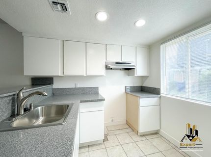 5673 Odea Dr #2, Unit 2, Sacramento, CA 95824 Photo