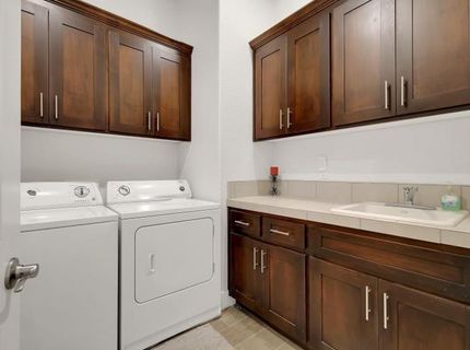 408 Glouster Ct, Roseville, CA 95747 Photo