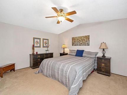 7505 Sunwest Ln, Sacramento, CA 95828 Photo