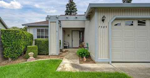 7505 Sunwest Ln, Sacramento, CA 95828 Photo
