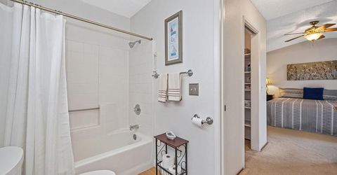 7505 Sunwest Ln, Sacramento, CA 95828 Photo