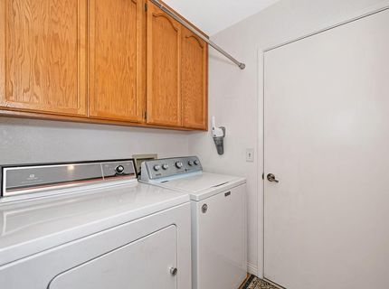 7505 Sunwest Ln, Sacramento, CA 95828 Photo