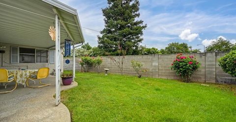 7505 Sunwest Ln, Sacramento, CA 95828 Photo