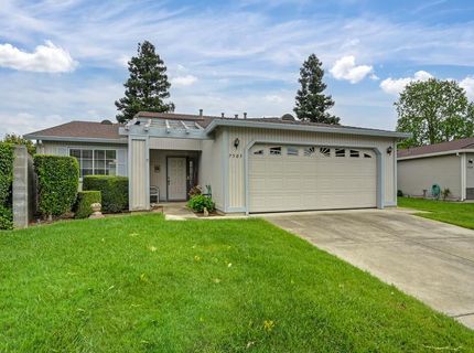 7505 Sunwest Ln, Sacramento, CA 95828 Photo