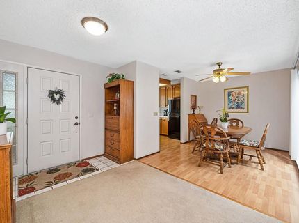 7505 Sunwest Ln, Sacramento, CA 95828 Photo