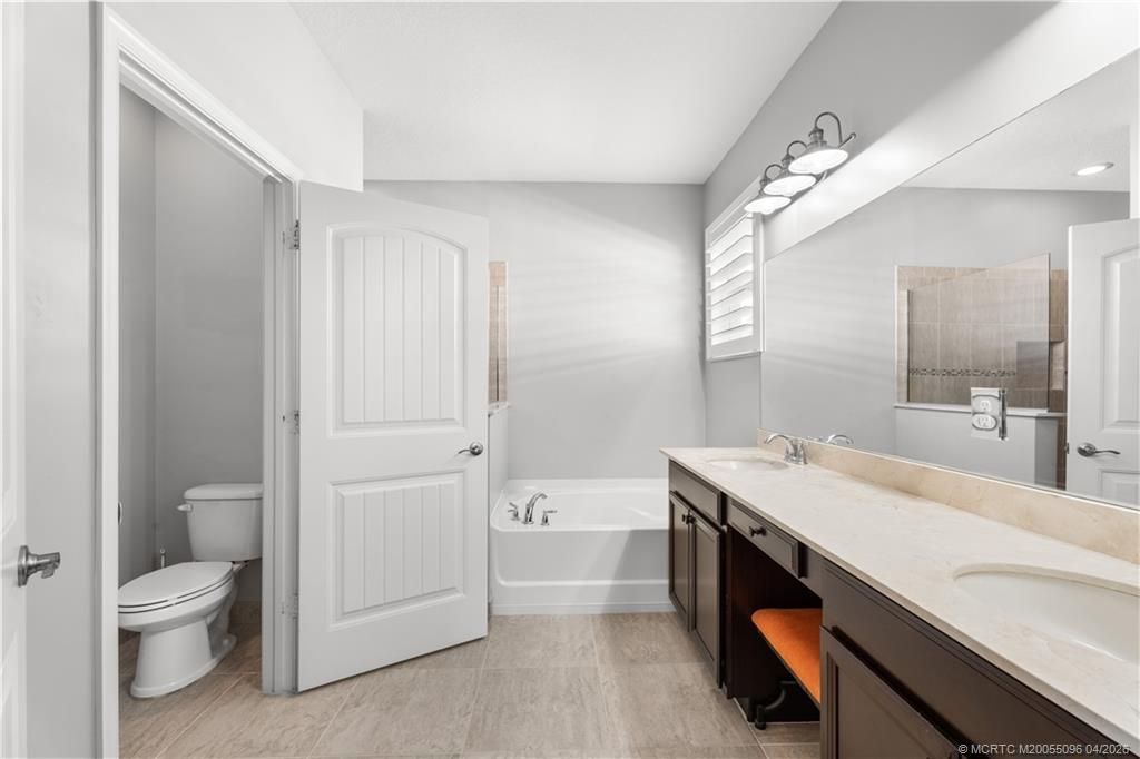 445 NW Sunflower Place, Jensen Beach, FL 34957 Photo