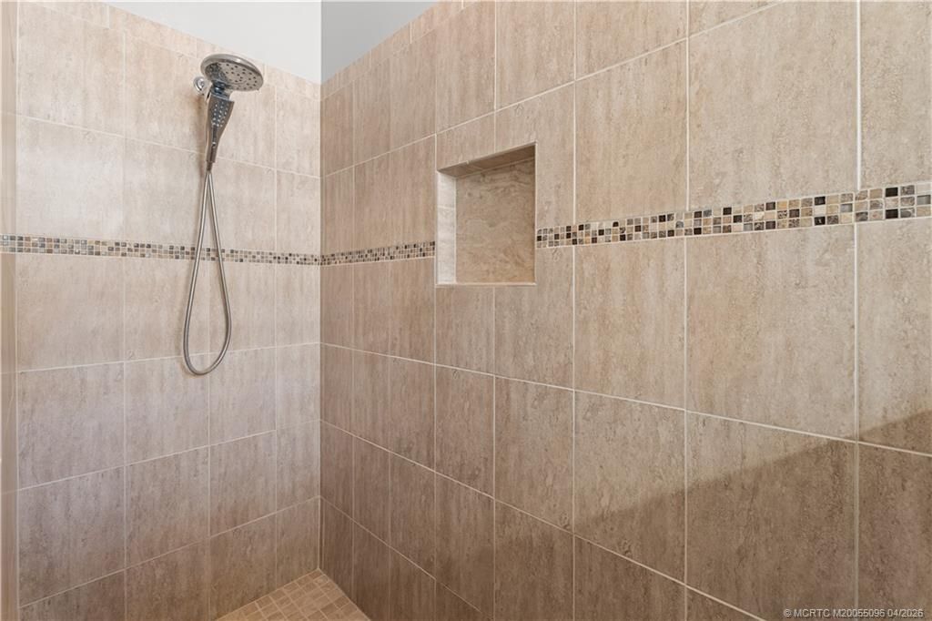 445 NW Sunflower Place, Jensen Beach, FL 34957 Photo