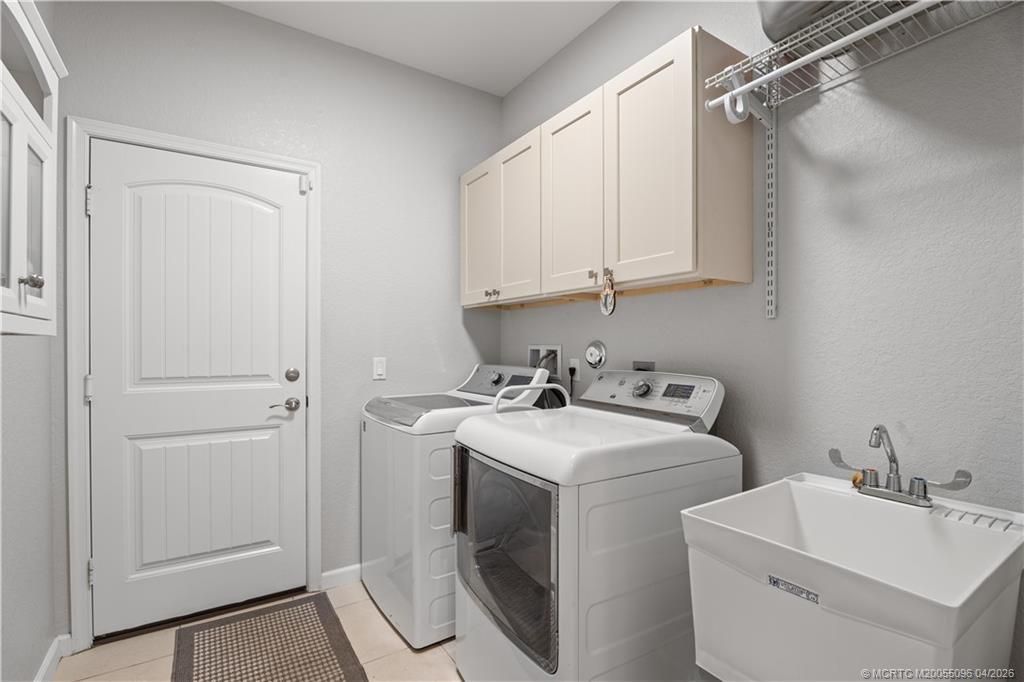 445 NW Sunflower Place, Jensen Beach, FL 34957 Photo