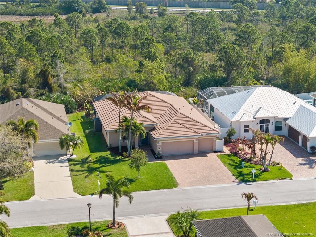 445 NW Sunflower Place, Jensen Beach, FL 34957 Photo
