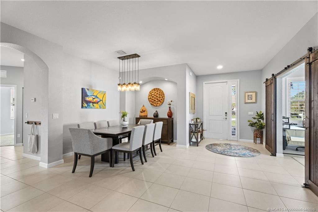 445 NW Sunflower Place, Jensen Beach, FL 34957 Photo