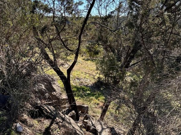 301 Yucca DR , Horseshoe Bay, TX 78657