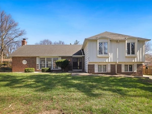 4808 W 81st Street, Prairie Village, KS 66208