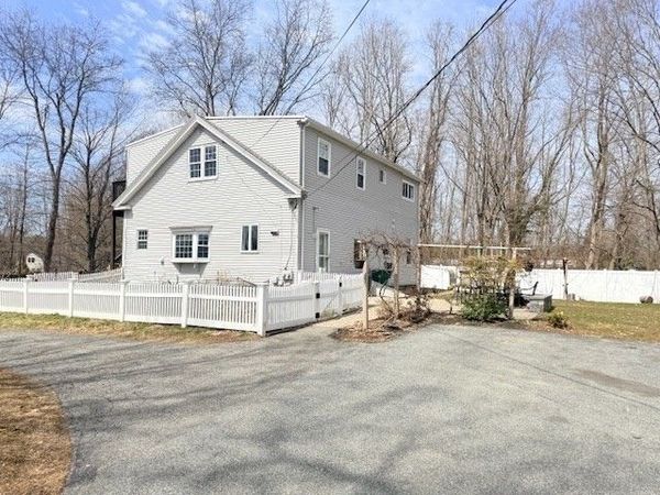 244 Crosby Rd, Unit A, Berlin, MA 01503