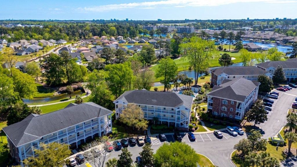 687 Riverwalk Dr. Photo 31