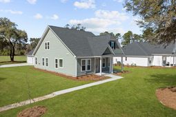 92 Duany Dr. photo 4