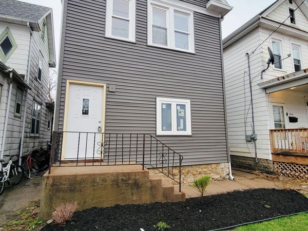 2412 White Street, Dubuque, IA 52001