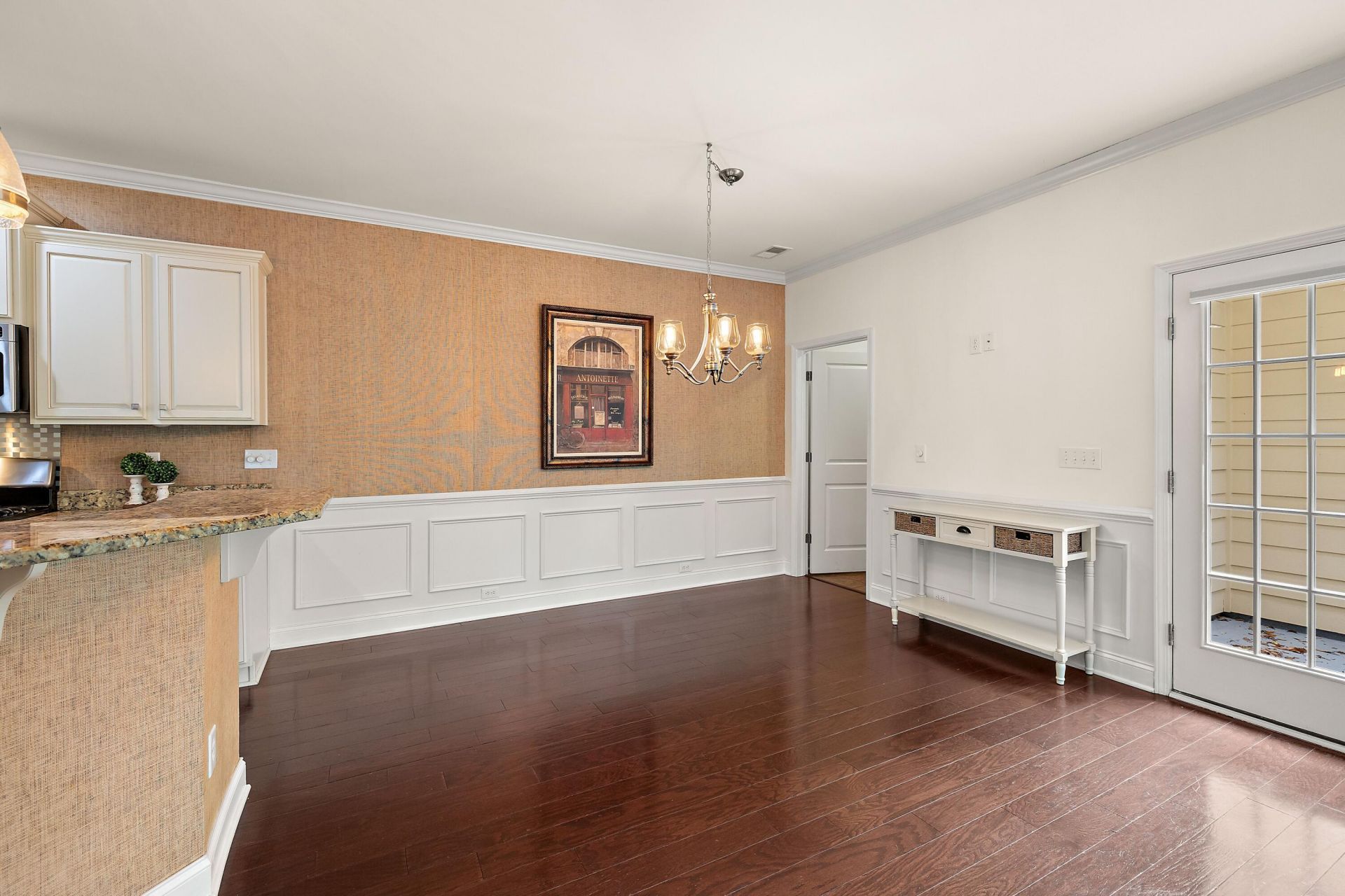 2040 Promenade Court Photo 11