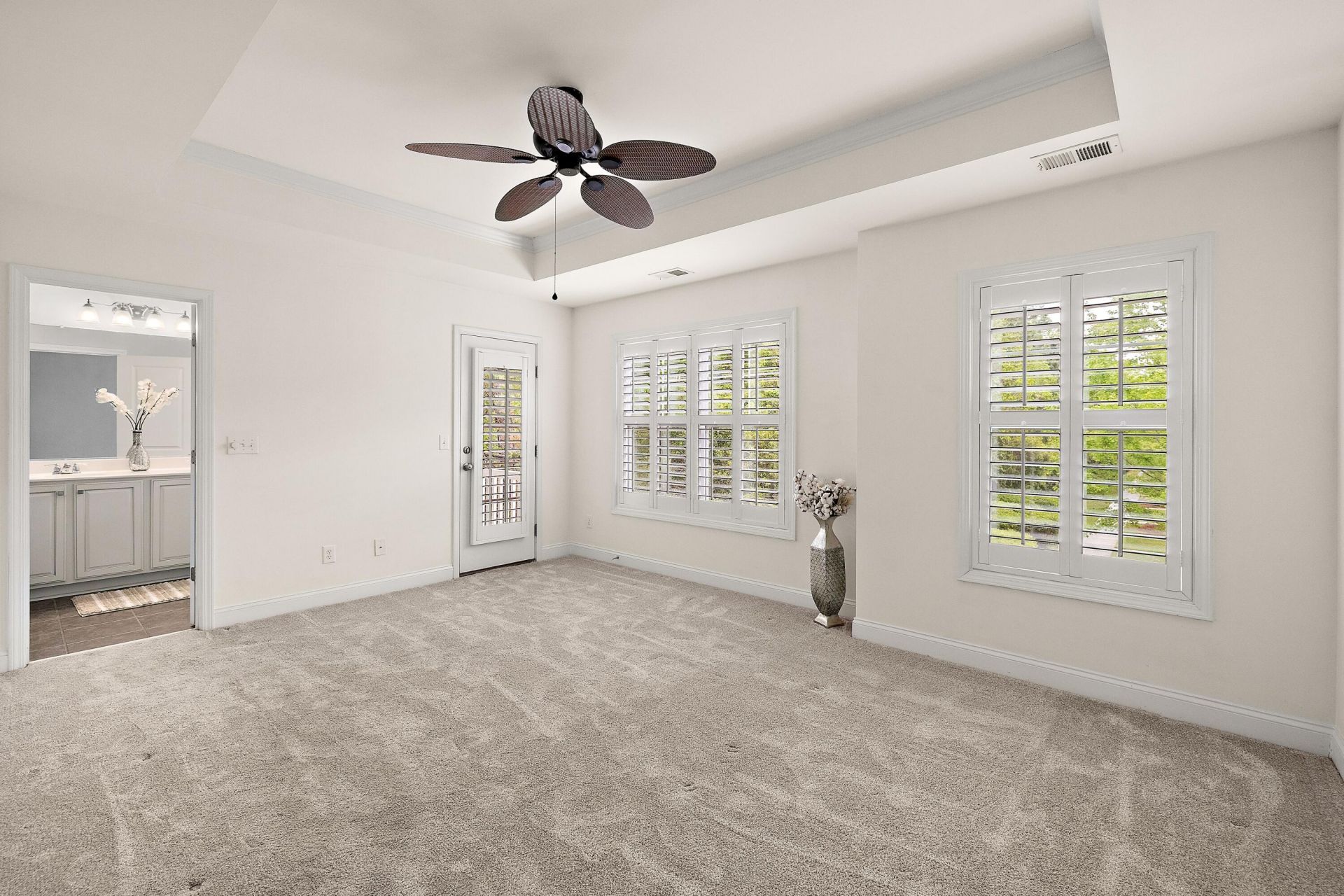 2040 Promenade Court Photo 21