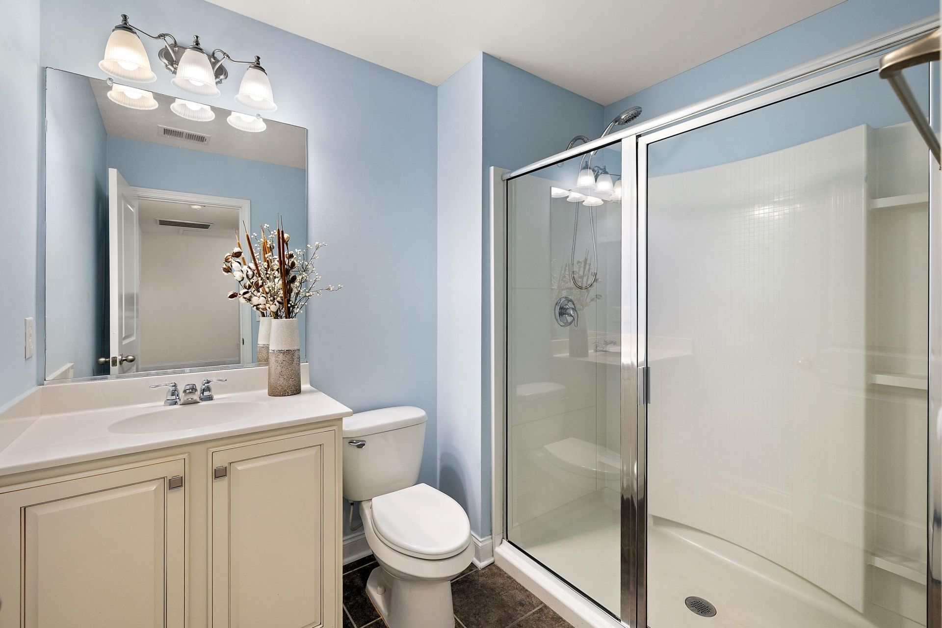 2040 Promenade Court Photo 29