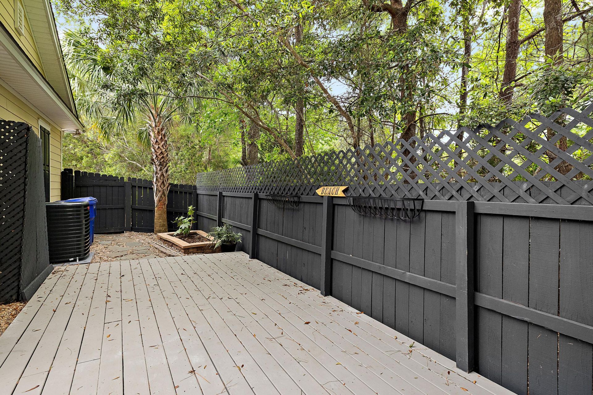 2040 Promenade Court Photo 33