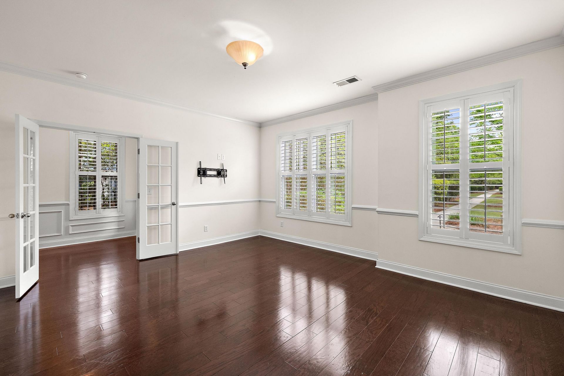 2040 Promenade Court Photo 4