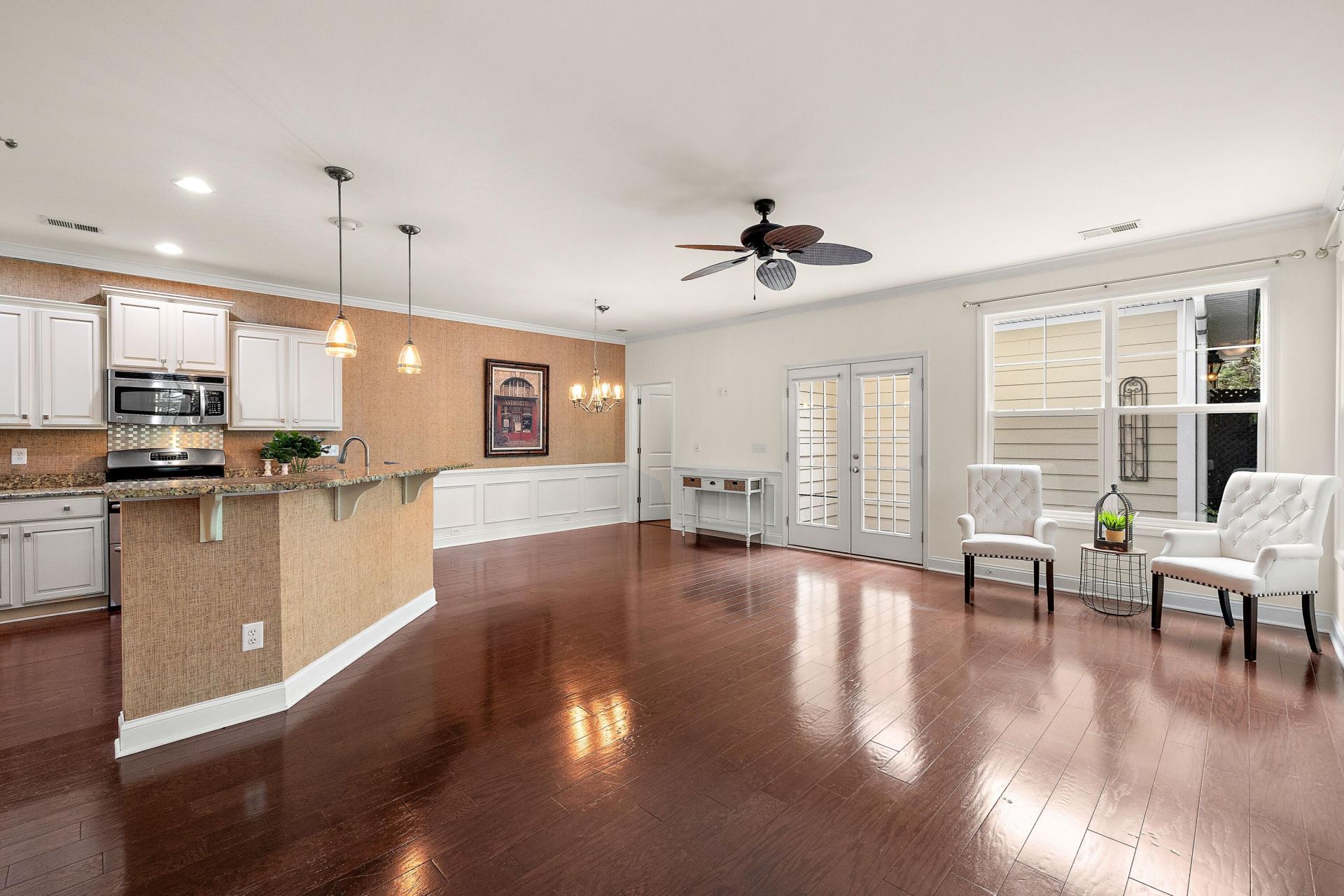 2040 Promenade Court Photo 8