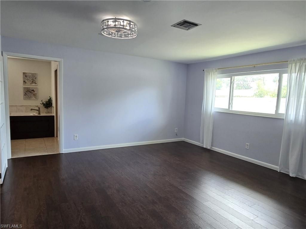 8512 Chatham St, Fort Myers, FL 33907 Photo